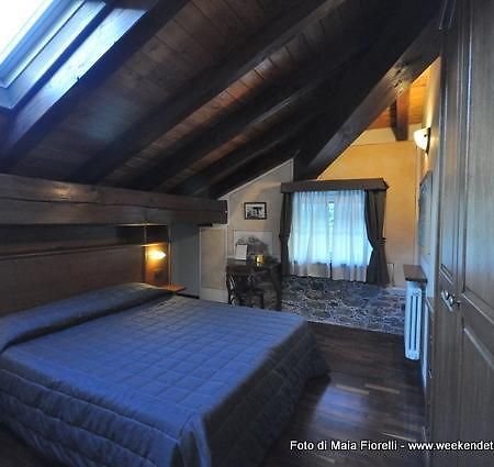 Hotel Le Soleil Challand-Saint-Anselme Room photo